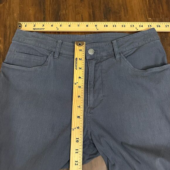 LULULEMON M's ABC Classic-Fit 5 Pocket Pant Warpstreme in Washed Grey - Picture 12 of 14